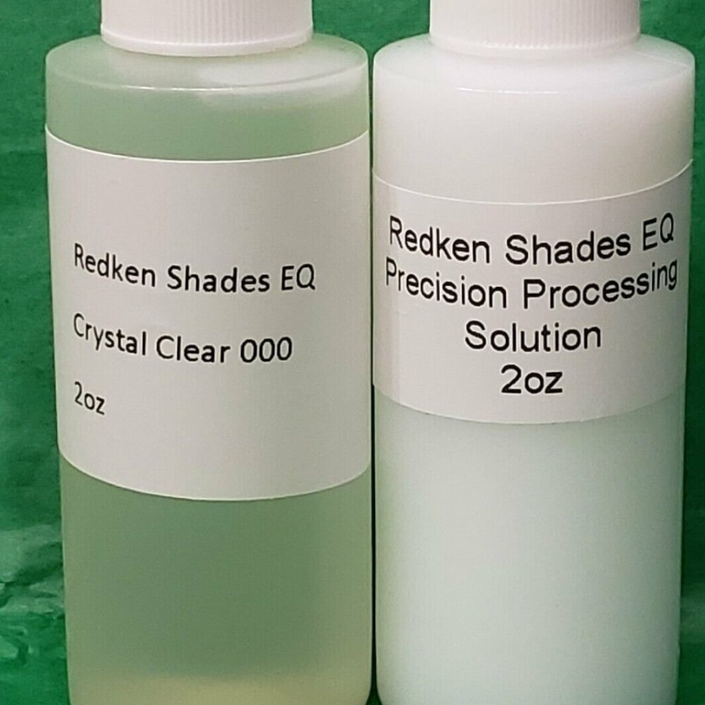 Redken Crystal Clear Color Gloss  and Processing Solution. 2 oz Application Size - Picture 3 of 3